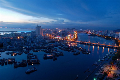 为什么你心痛歌词是什么歌（你心痛的原因）